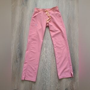 FIGS Technical Collection Scrub Pants Women Cargo Size Small Tall Pink